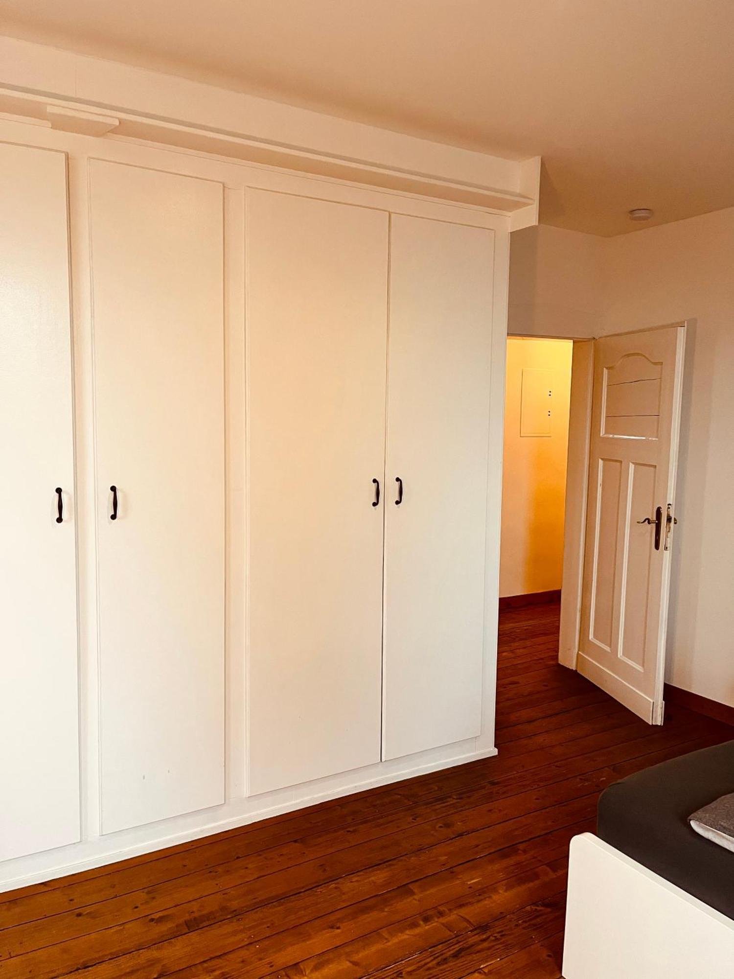 B E D & A G E D E S I G N -Extra Large- Wunderschoene Komplette Wohnung Mit Viel Platz & 4 Schlafzimmer B E D & A G E D E S I G N -Small- Wunderschoenes Zimmer Mit Bad Rechnungserstellung Fuer Geschaeftsreisende & Firmen Hünxe Exterior foto