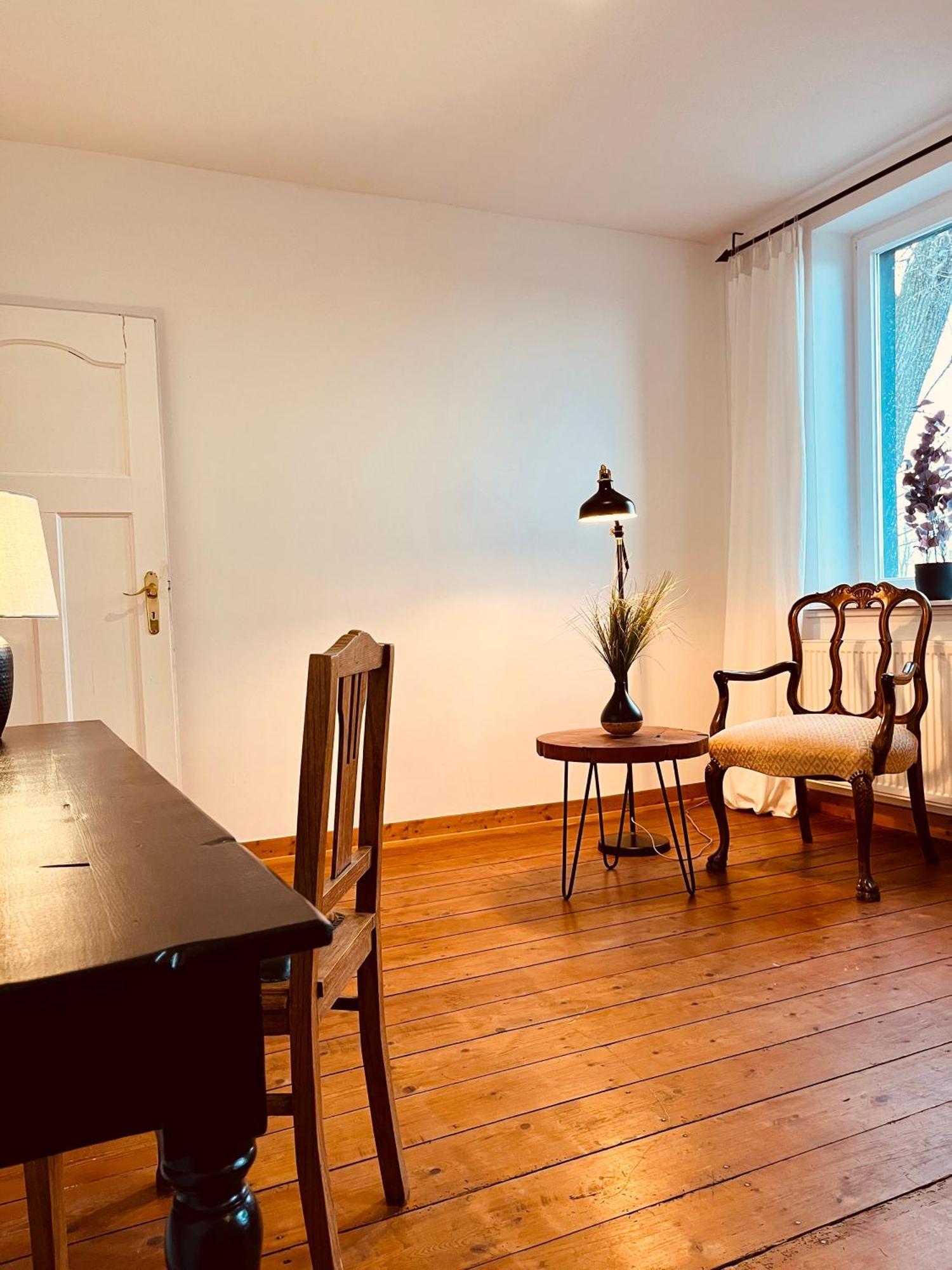 B E D & A G E D E S I G N -Extra Large- Wunderschoene Komplette Wohnung Mit Viel Platz & 4 Schlafzimmer B E D & A G E D E S I G N -Small- Wunderschoenes Zimmer Mit Bad Rechnungserstellung Fuer Geschaeftsreisende & Firmen Hünxe Exterior foto