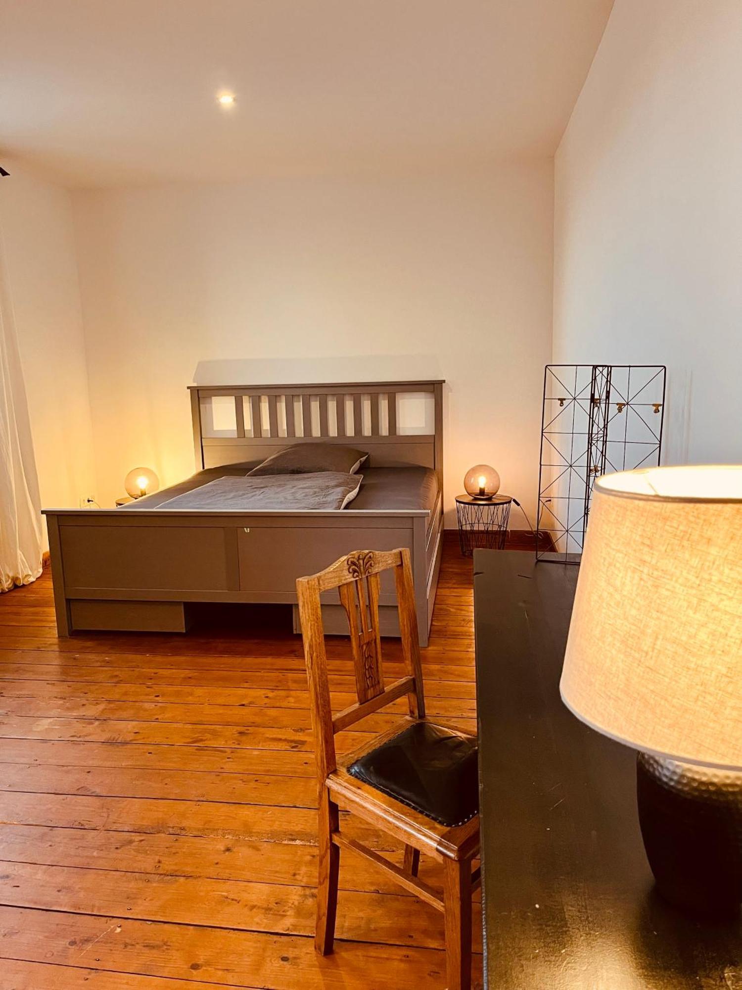 B E D & A G E D E S I G N -Extra Large- Wunderschoene Komplette Wohnung Mit Viel Platz & 4 Schlafzimmer B E D & A G E D E S I G N -Small- Wunderschoenes Zimmer Mit Bad Rechnungserstellung Fuer Geschaeftsreisende & Firmen Hünxe Exterior foto